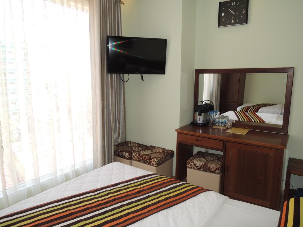 Art Deluxe Hotel Nha Trang Exteriör bild