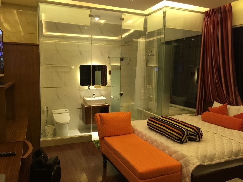 Art Deluxe Hotel Nha Trang Exteriör bild
